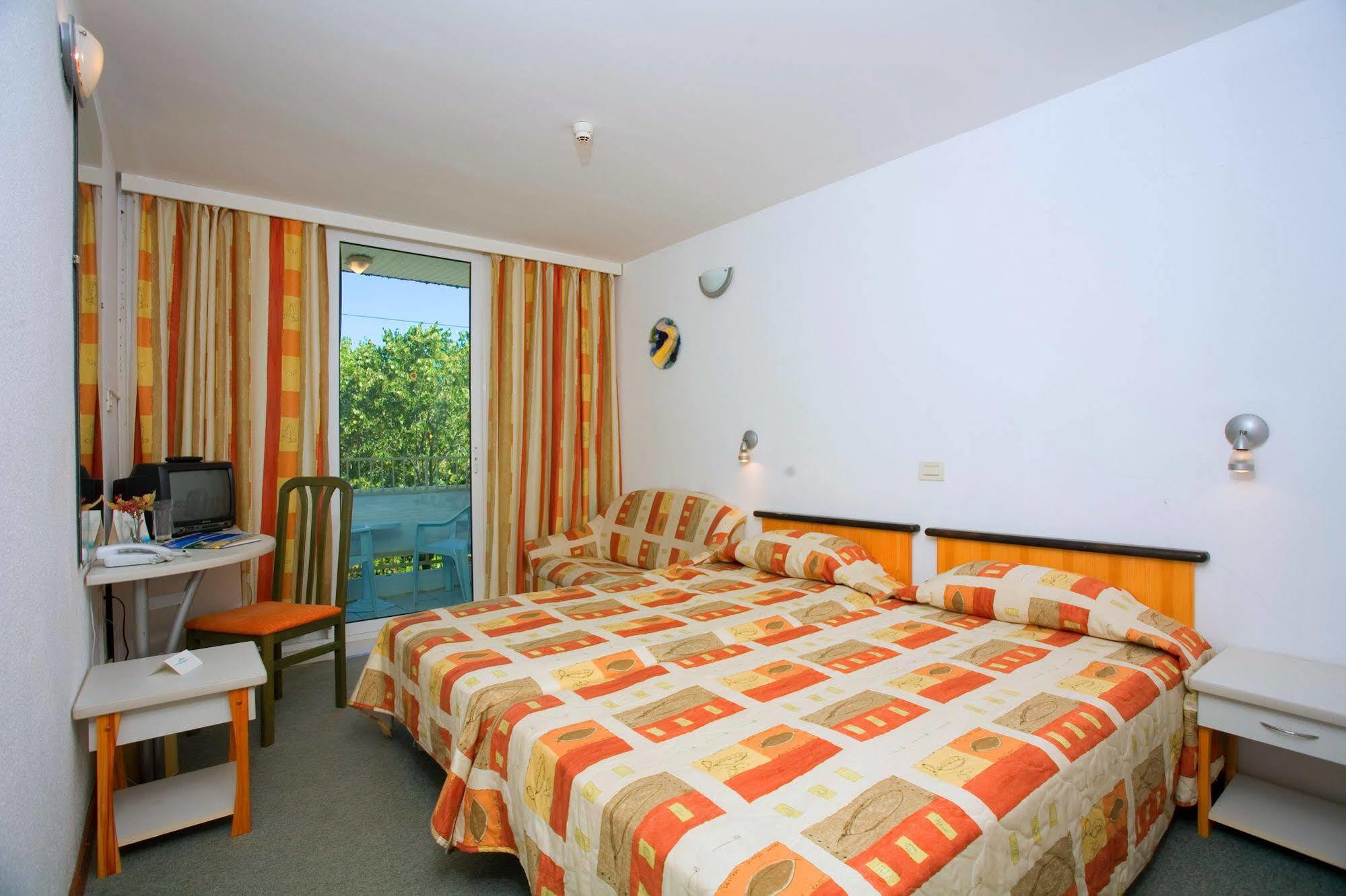 Althea Hotel Albena Exterior photo