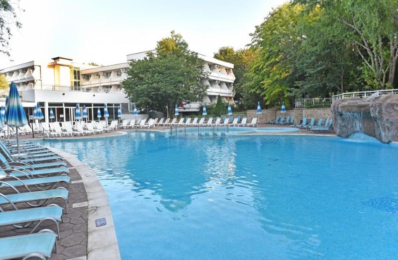 Althea Hotel Albena Exterior photo